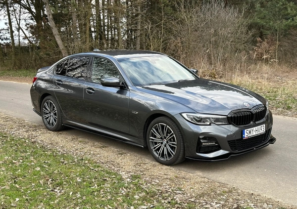 BMW Seria 3 cena 180000 przebieg: 22000, rok produkcji 2022 z Gołdap małe 67